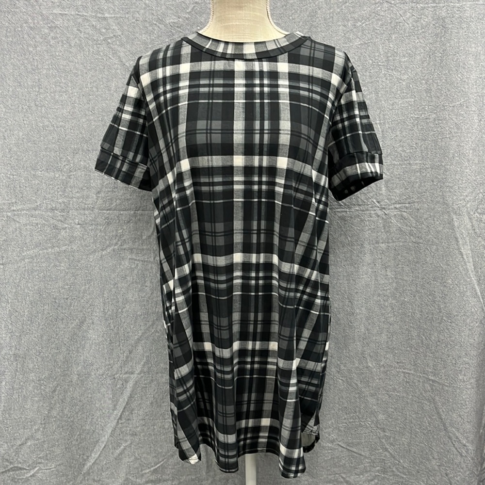 MING MING buttery soft plaid tunic/dress. Size L